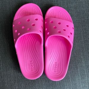 Croc slides